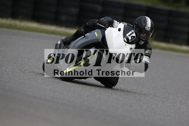 /Archiv-2023/53 31.07.2023 Dunlop Ride und Test Day ADR/Gruppe gelb/14